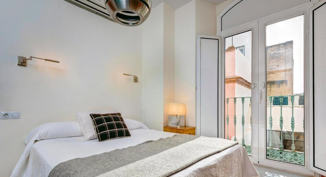Genteel Home Real De La Carreteria Севилья Экстерьер фото