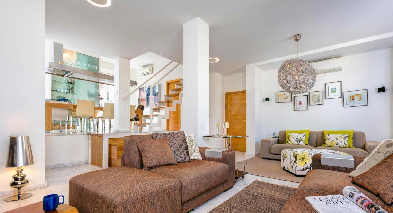 Genteel Home Real De La Carreteria Севилья Экстерьер фото